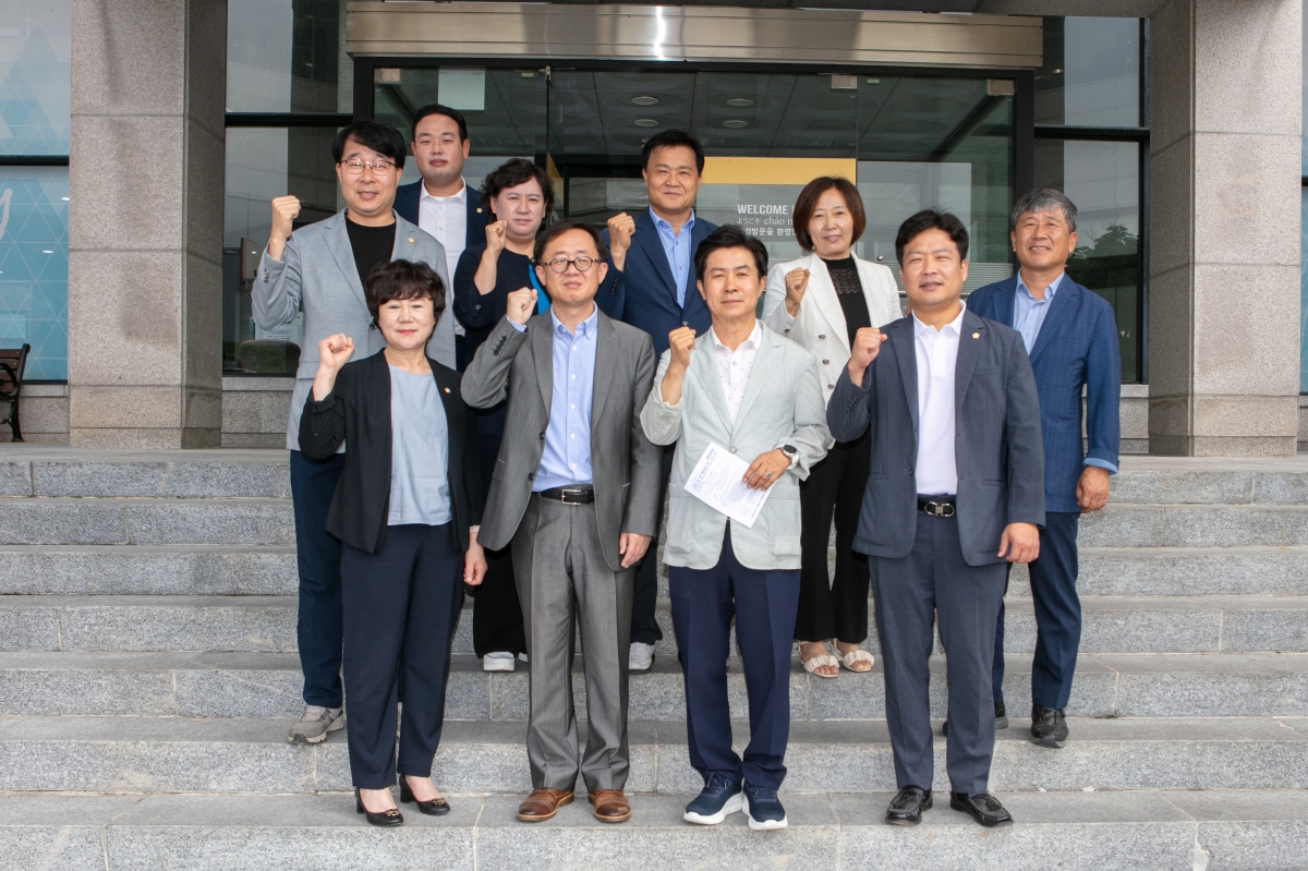 20230816-030[IMG_5997-신공항이전지원특별위원회 김정호 한국항공우주산업 고문 초청 간담회.JPG