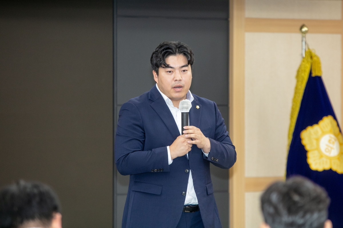 20230816-042[IMG_6026-의원연구단체 청인심 최종보고회.JPG