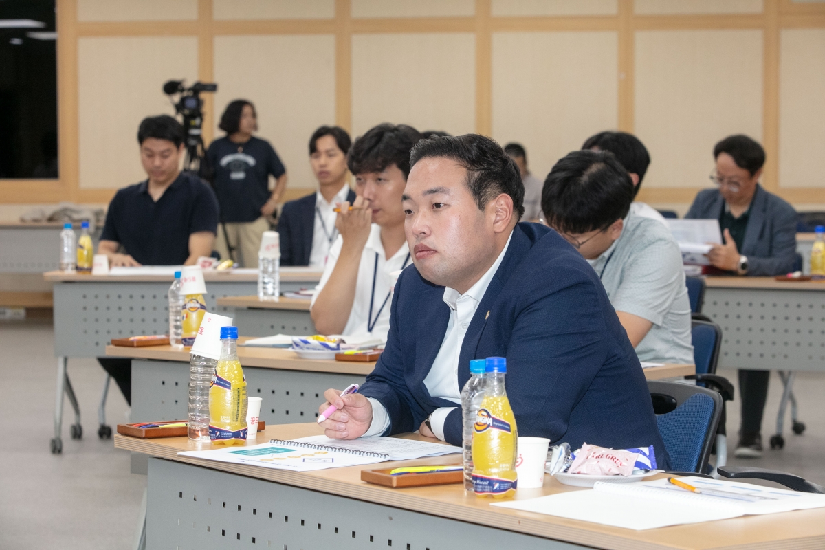 20230816-068[IMG_6072-의원연구단체 청인심 최종보고회.JPG