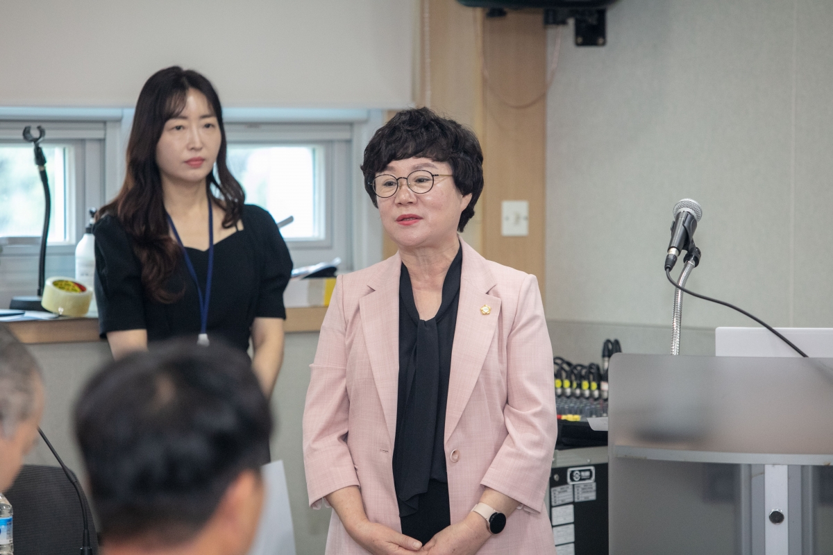 20230817-019[IMG_6140-의원연구단체 탄소중립 연구회 용역 중간보고 및  2차 교육.JPG