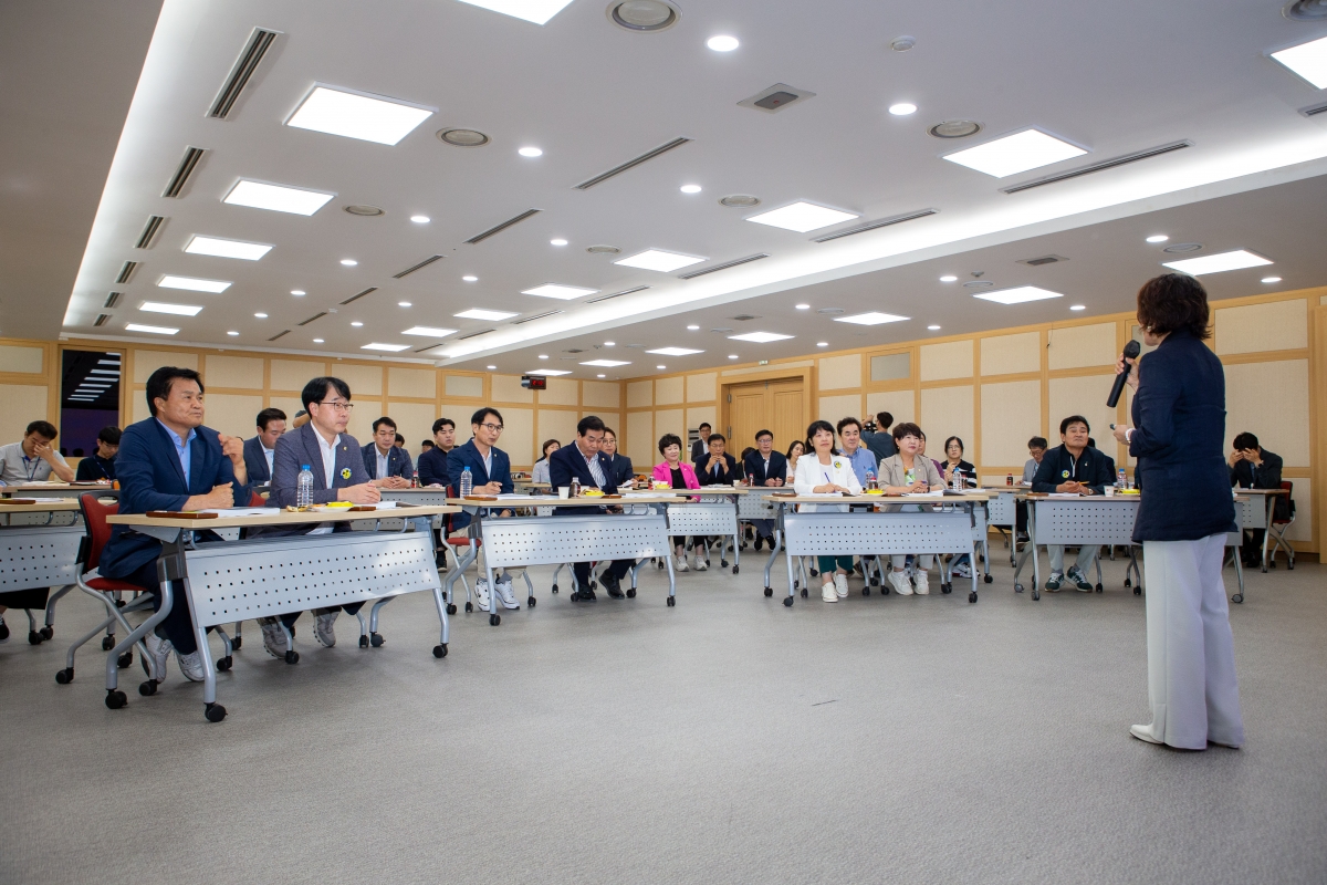 20230901-026[_P7U1500-의원연구단체 자치법규 연구회 최종보고회.JPG