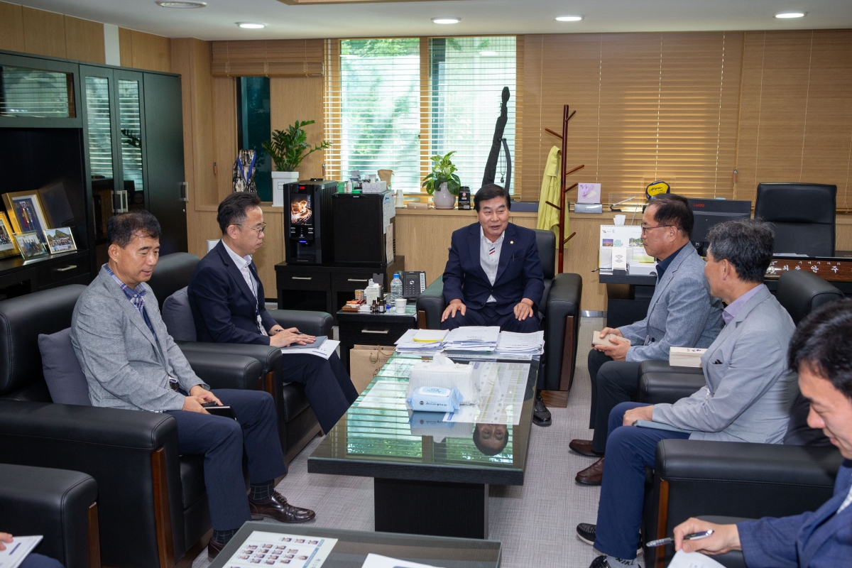 20230904-008[_P7U2093-구미시의회 임용장 수여식.JPG