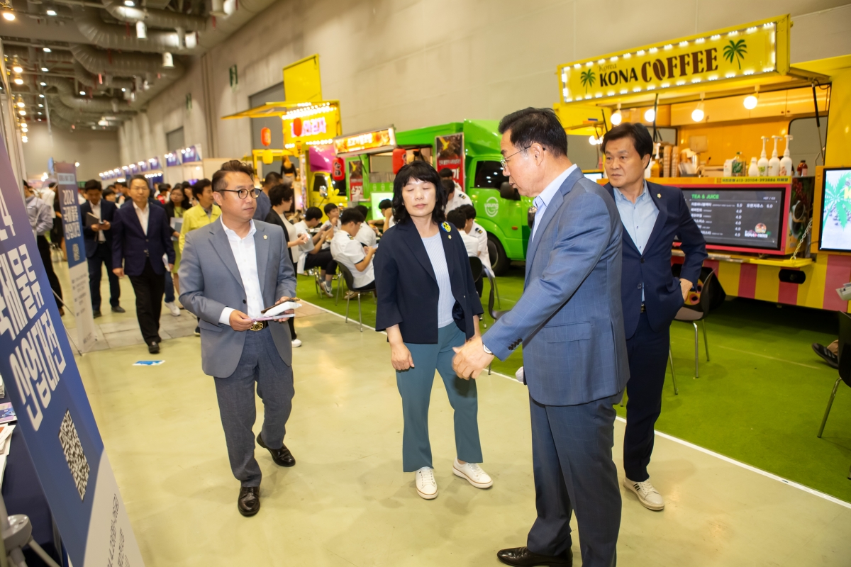 20230908-039[_P7U0042-제270회 임시회 산업건설위원회 구미디지털전자산업관(구미코) 방문활동.JPG