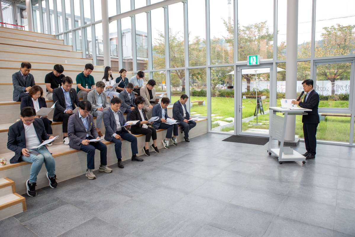 20230913-002[_P7U0520-제270회 임시회 기획행정위원회 구미영상미디어센터 현장방문.JPG