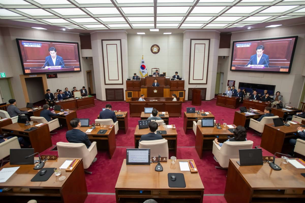 20230914-030[_P7U0808-제270회 임시회 제2차 본회의시 강승수 신공항이전지원특별위원장 신공항이전특별위원회 관련 발언.JPG