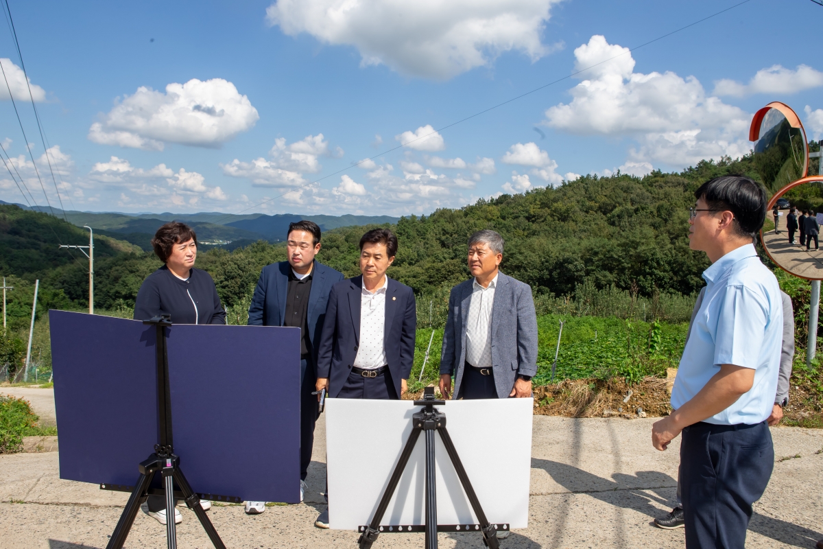 20230918-017[_P7U1308-신공항이전지원특별위원회 대구경북통합신공항 사업부지 군위군 현장방문.JPG