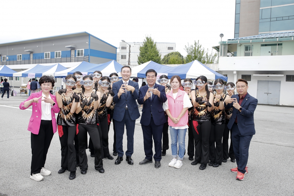 20230916-030[_P7U1205 복사-구미시 102학교 학부모 바자회 행사.jpg