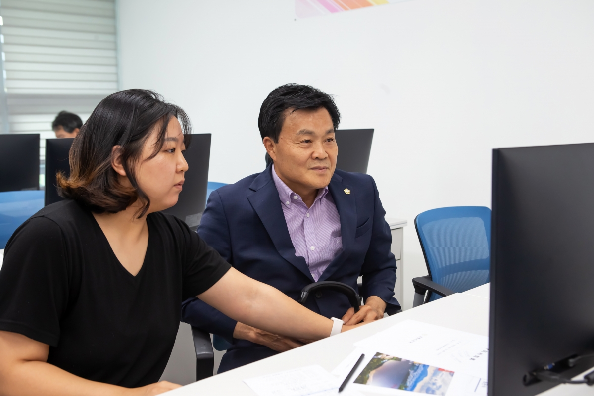 20230919-025[_P7U1463-구미시의회 구미영상미디어센터 디지털 역량강화 교육.jpg