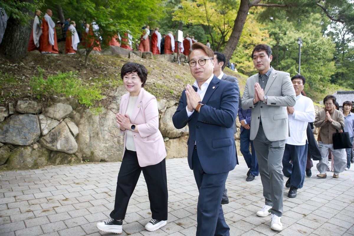 20231003-010[_P7U2400-1-제7회 도리사 향문화 대제전.jpg