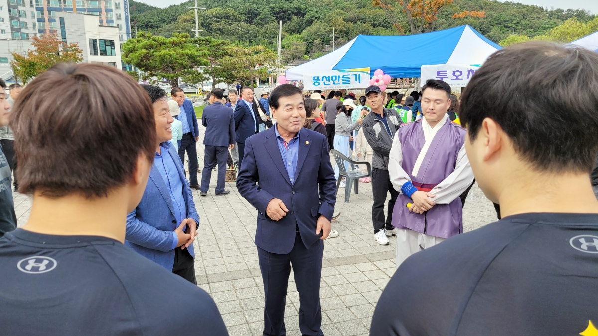 20231007-040[Ka134_19 복사-2023 고아읍민 씨름대회.jpg