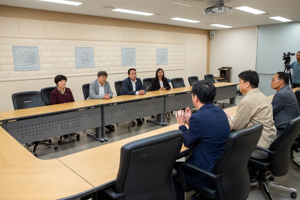 20231012-018[_P7U3609-의원연구단체 탄소중립 연구회 김천녹색미래과학관 방문.JPG