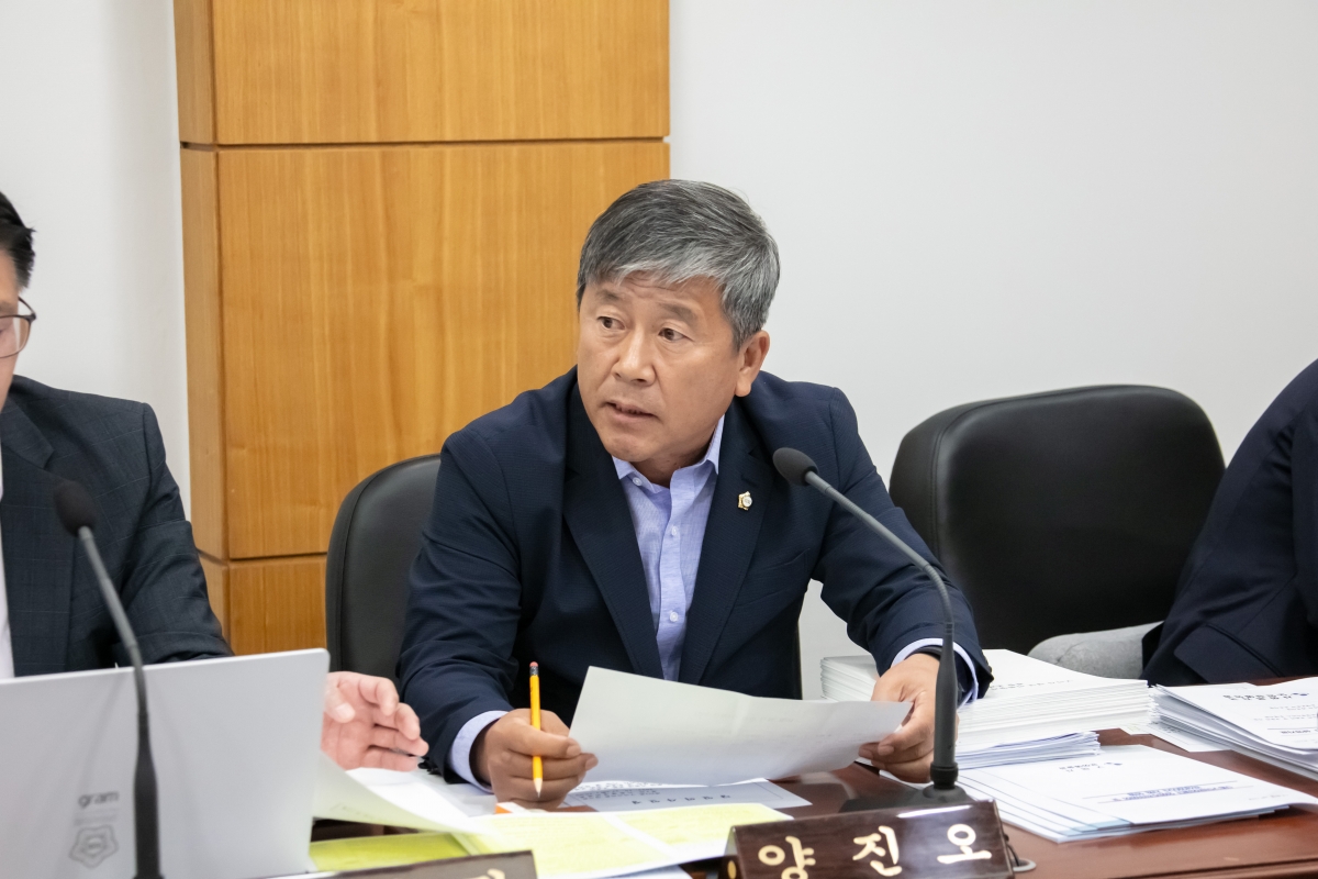 20231017-015[IMG_6885-제271회 임시회 기획행정위원회 조례안 심사활동.JPG
