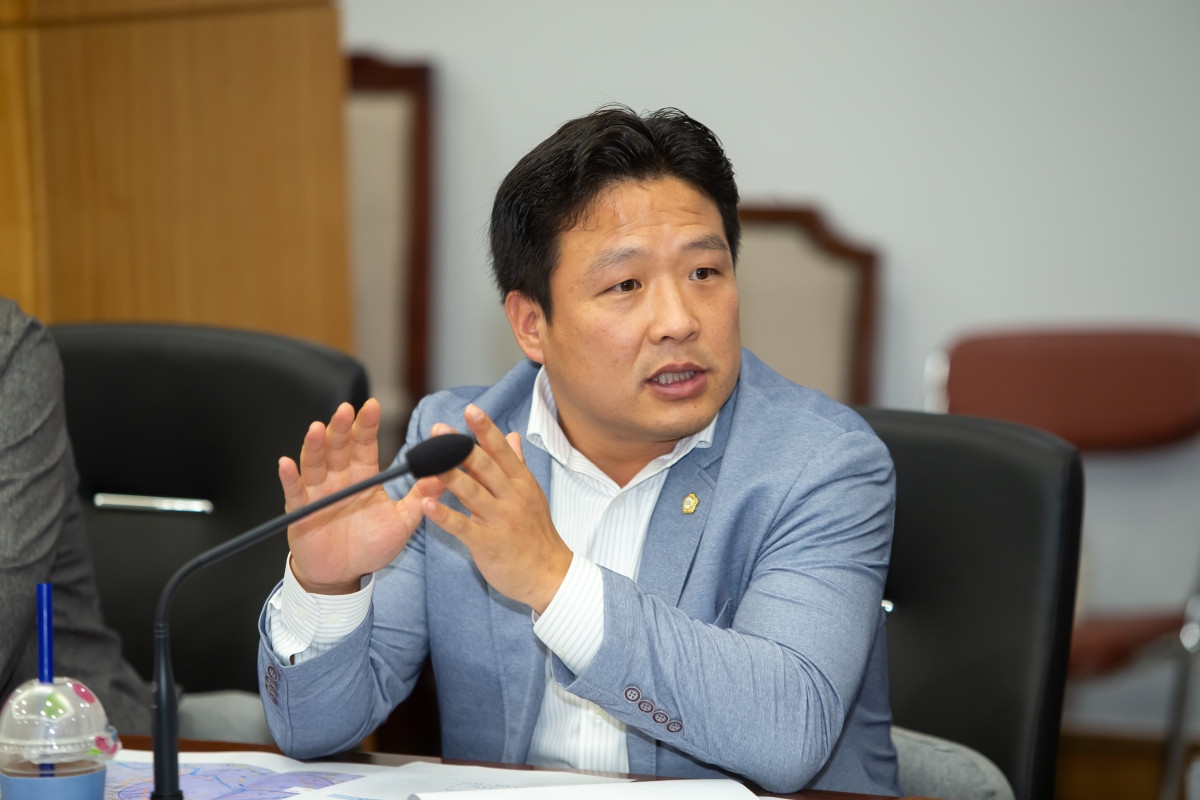 20231019-010[_P7U4567-제271회 구미시의회 제6차 신공항이전지원특별위원회 활동.jpg