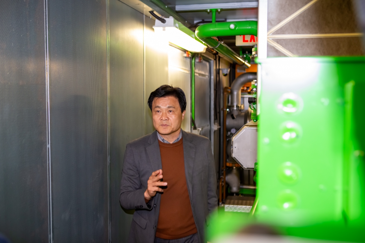 20231108-009[_P7U7985-의원연구단체 농,축산 환경개선 연구회 전북 김제시 한국바이오산업 기업체 방문.jpg