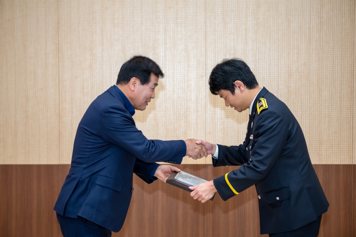 20231109-020[_P7U8092-제61주년 소방의 날 기념식.jpg