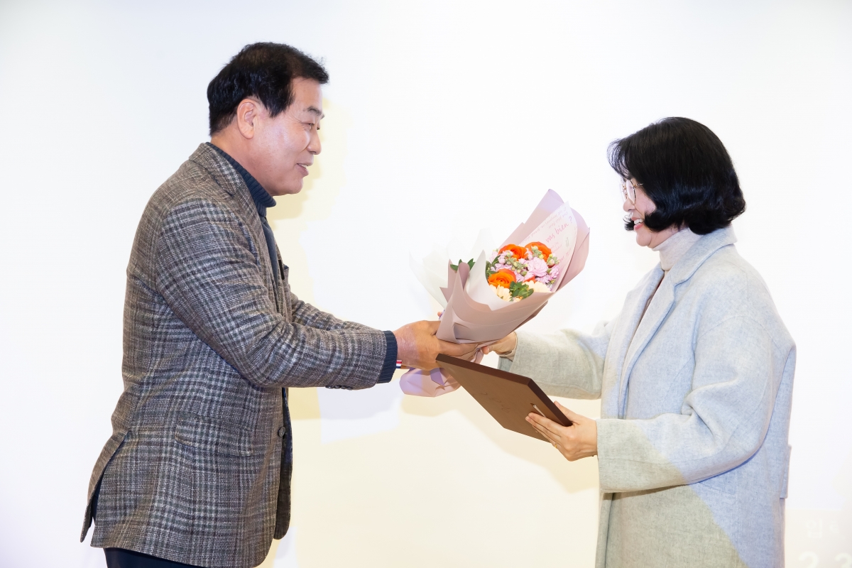 20231206-041[_P7U2033-2023년 구미시지역아동센터협의회 성과보고회.jpg