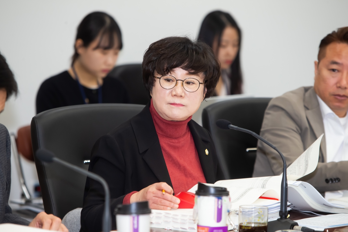 20231206-019[_P7U2138-제272회 제2차 정례회시 예산결산특별위원회 2024년도 예산안 및 기금운용계획안 심사 활동.jpg