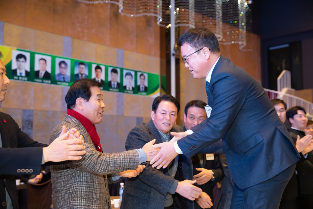 20231207-086[_P7U2489-구미회 창립 제19주년 기념식 및 회장 이·취임식.jpg