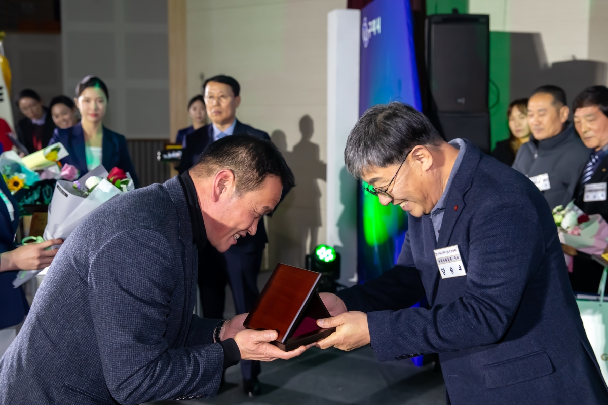 20231218-012[_P7U3407-2023년 구미체육 유공자 시상식 및 한마음대회.jpg