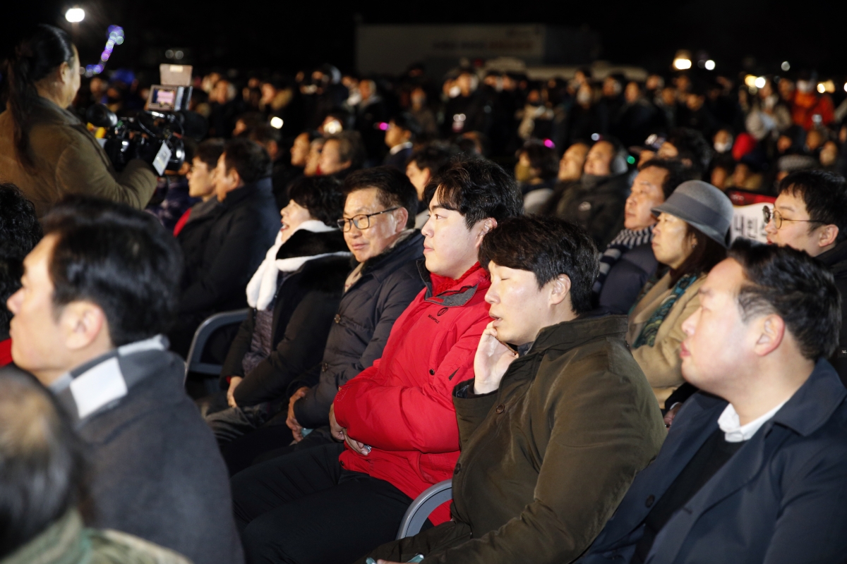 20240101-014[_P7U8266 복사-2024년 새해맞이 시민 안녕행복 기원행사.jpg