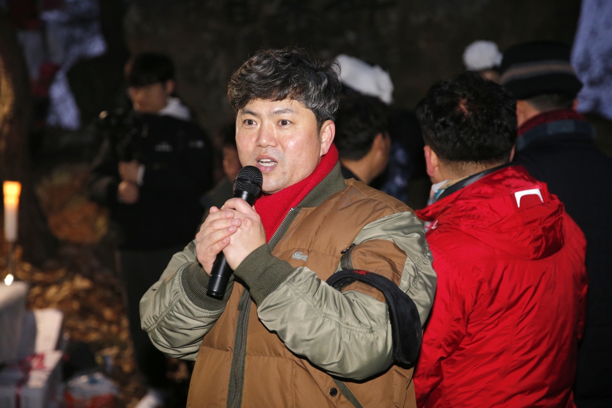 20240101-101[_P7U8674 복사-2024년 천생산 해맞이 및 시민 안녕기원제.jpg