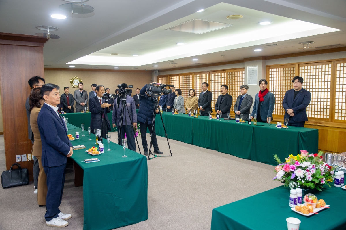 20240103-014[_P7U9017-2024년 구미시의회 신년 인사회.jpg