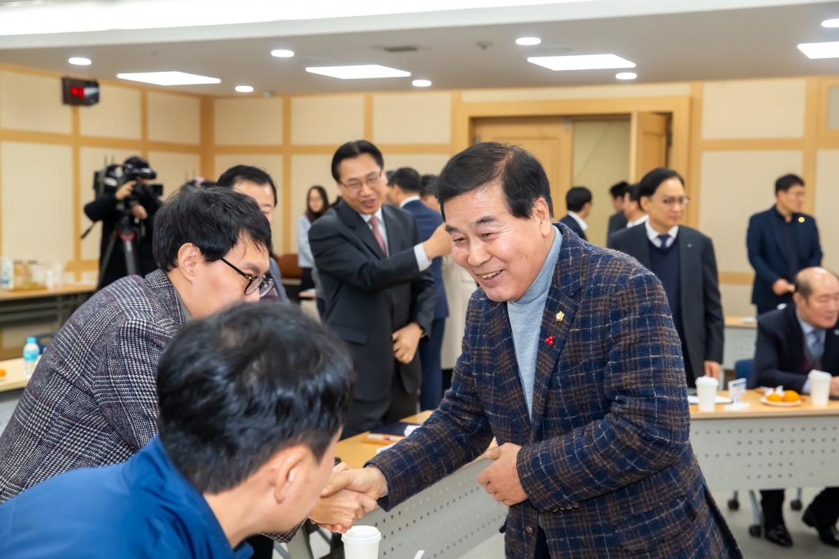 20240118-027[_P7U9620-구미교육발전특구 업무협약.jpg