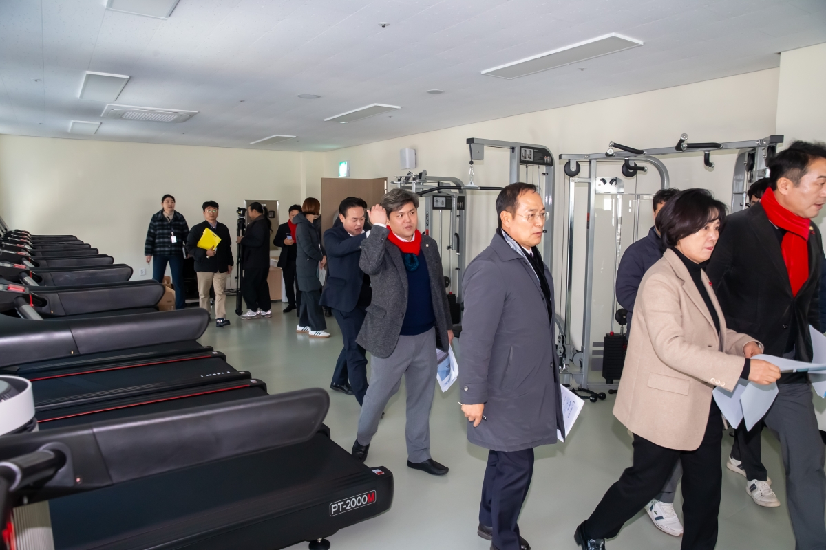 20240122-083[_P7U0257-제273회 임시회시 기획행정위원회 들성생활체육센터 현장방문.jpg