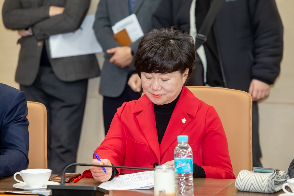 20240125-054[_P7U0618-구미시⟺교촌에프앤비(주) MOU 체결.jpg
