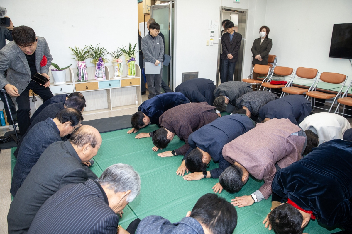 20240213-011[_P7U1733-2024년 설 맞이 대한노인회구미시지회 신년인사.jpg