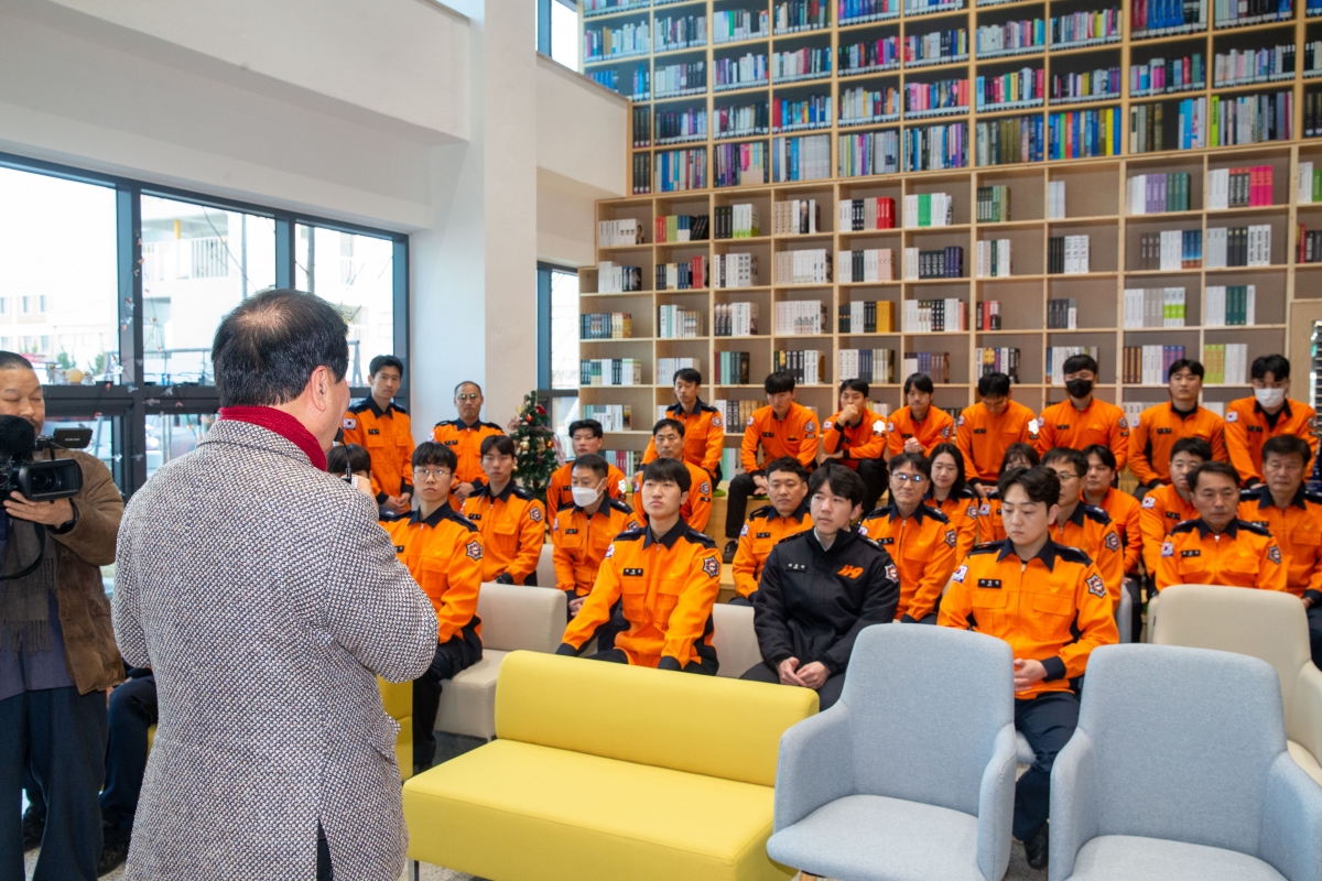 20240208-027[_P7U1482-설맞이 구미소방서 방문 격려.jpg