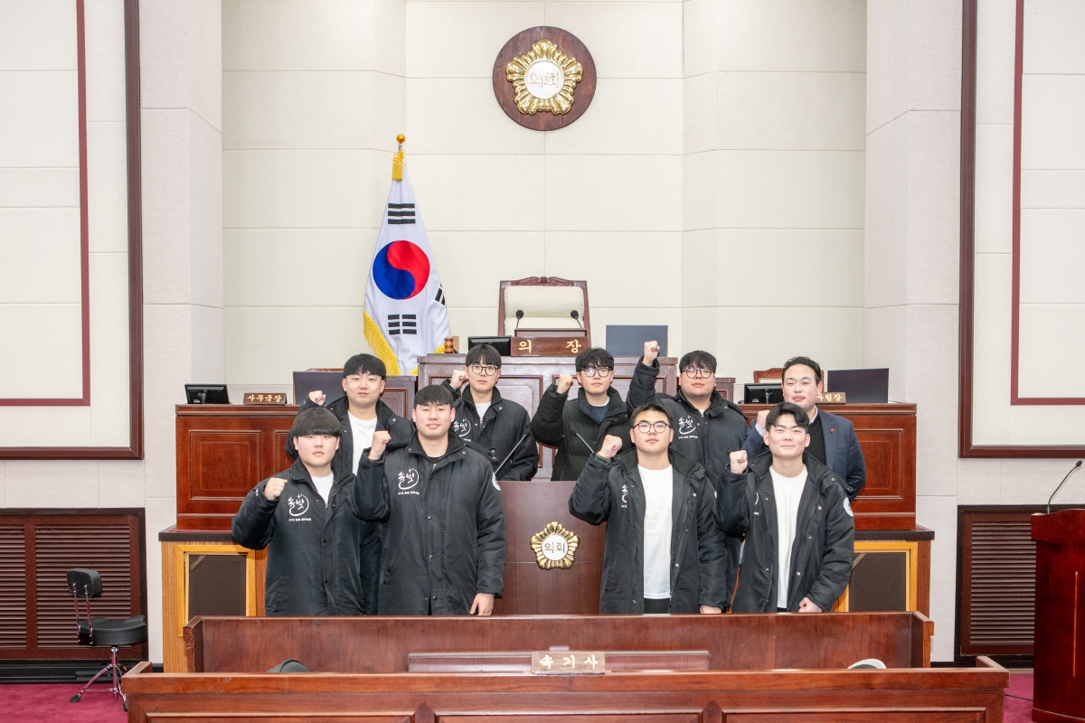 20240229-053[IMG_0038-금오공대 총학생회장 일행 의회 방문.jpg