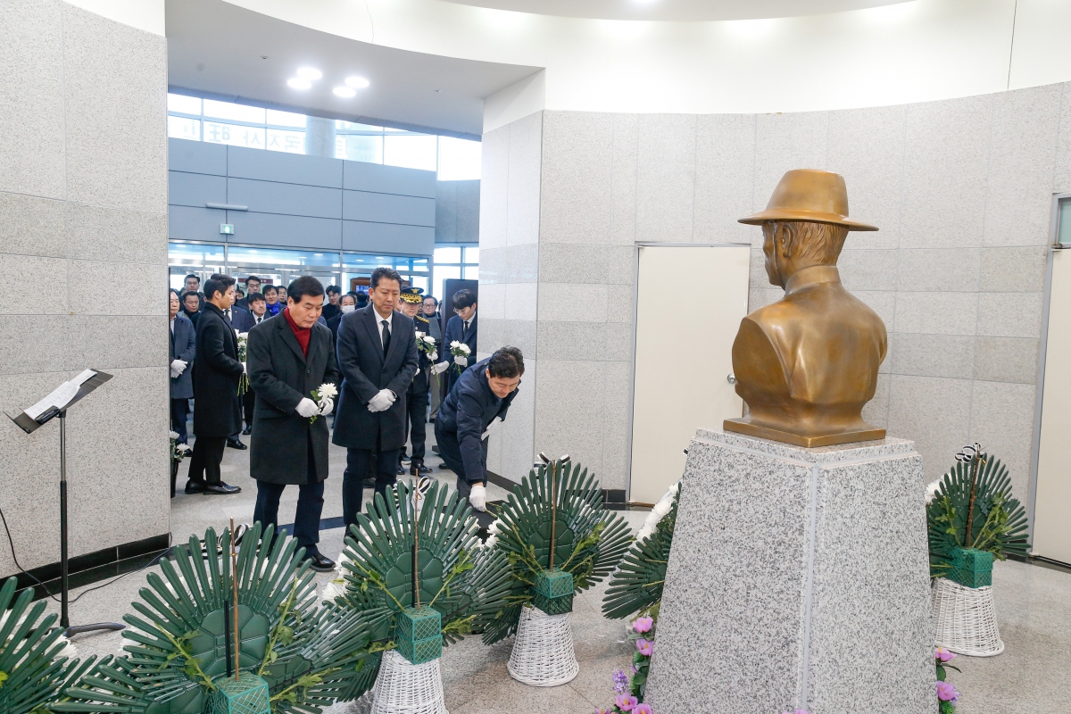 20240301-041[_P7U2897-1-3·1절 기념 왕산 허위 선생 추념.jpg