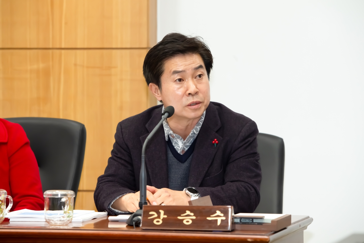 20240306-015[_P7U3667-제274회 임시회 산업건설위원회 조례안 심사활동.jpg