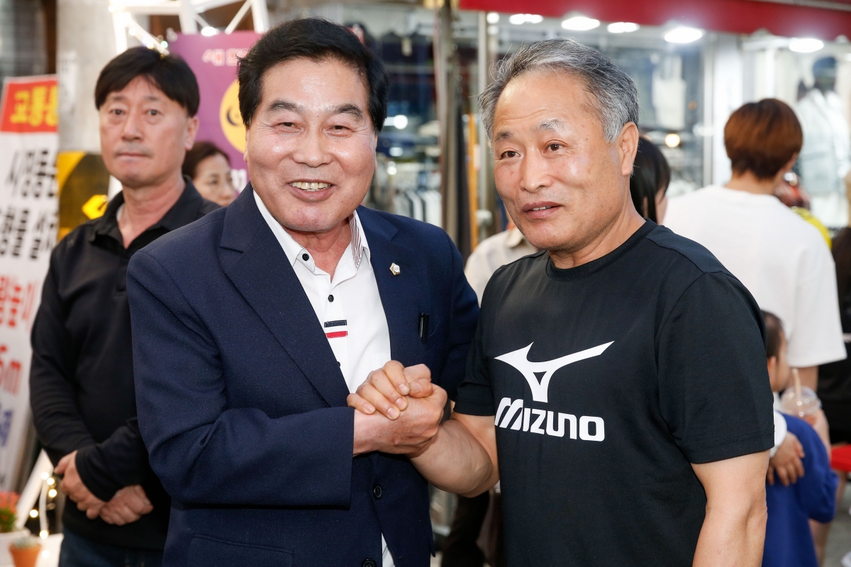 20240427-213[_P7U8556-1-구미새마을중앙시장 달달한 낭만 야시장 개막식.jpg