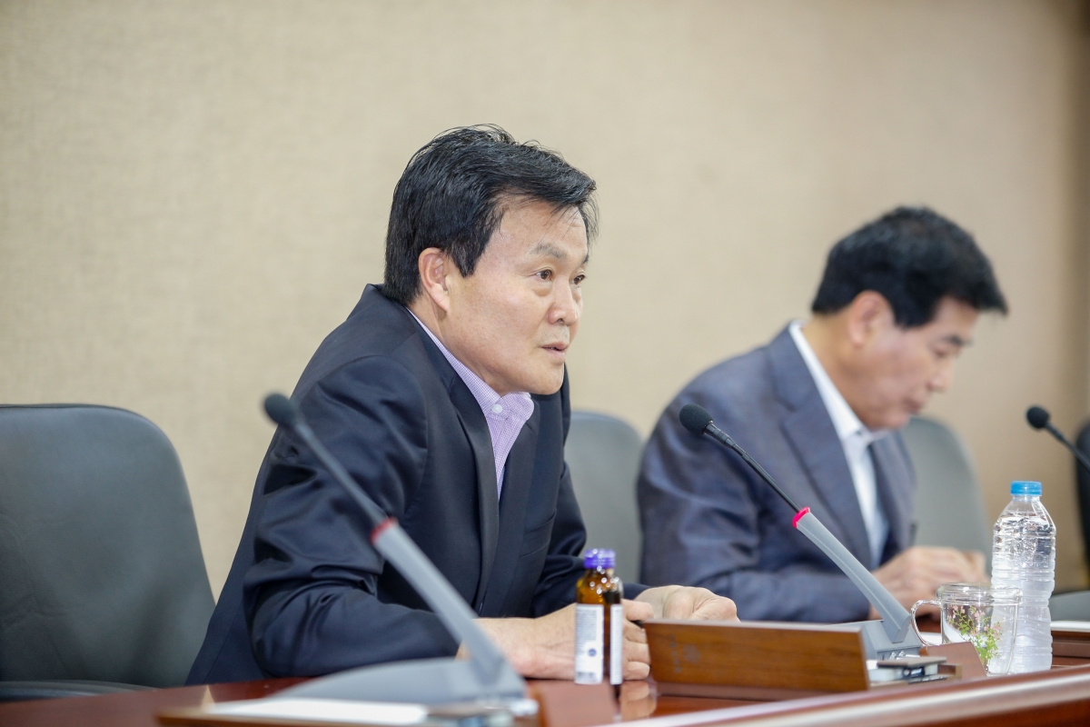 20240501-030[_P7U8890-1-의회사무국 직원과 소통간담회.jpg