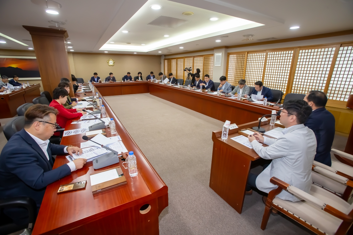 20240516-001[_P7U1381-구미시의회 전체의원 간담회.jpg