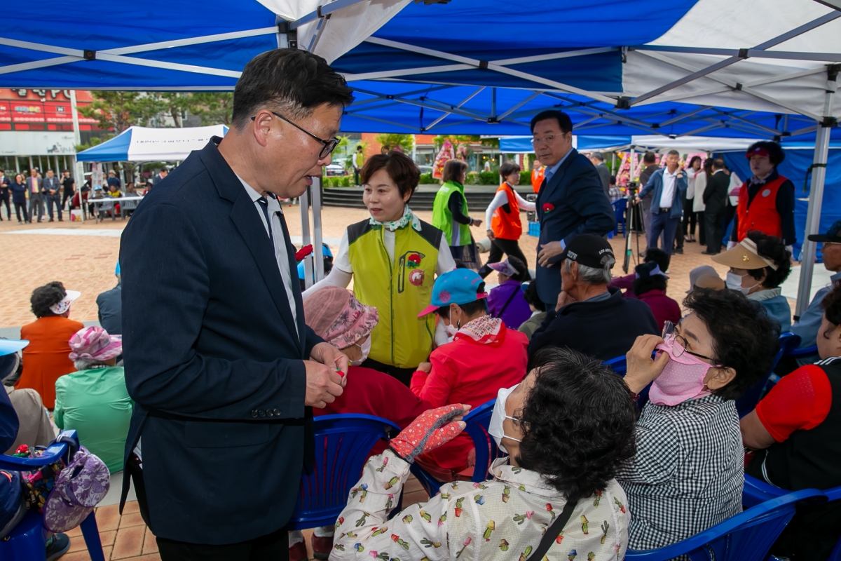 20240508-029[_P7U9832-대한민국 서포터즈 봉사단 어버이날 孝 잔치.jpg