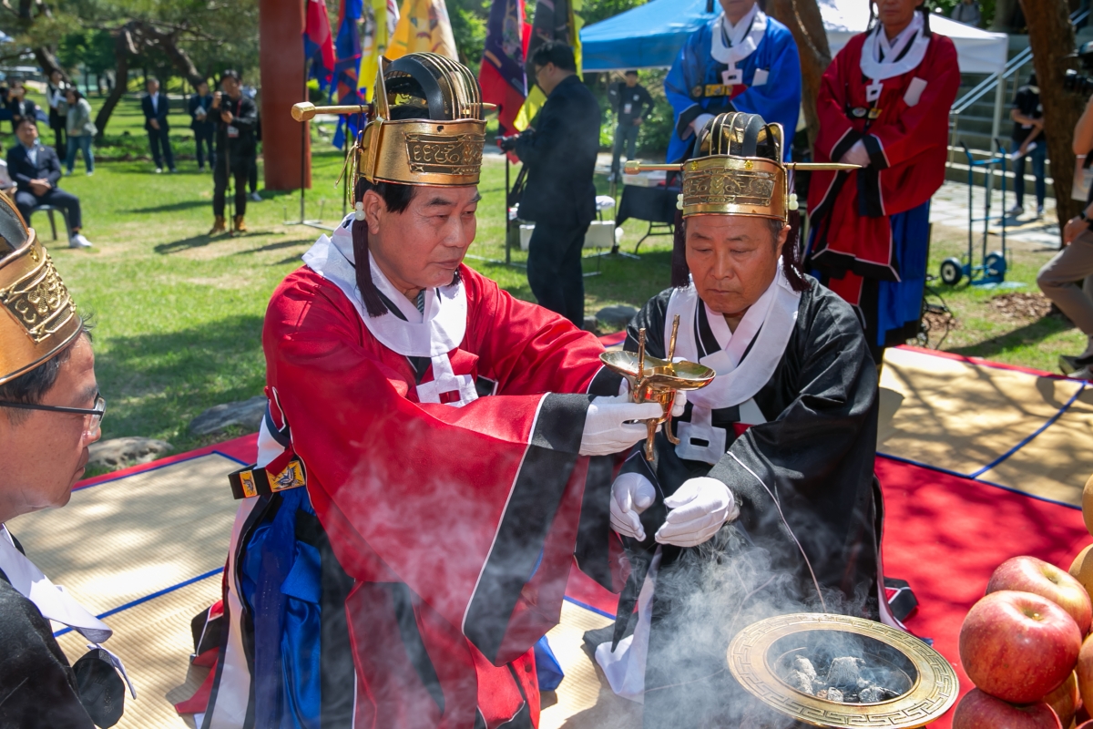 20240509-008[_P7U9869-제62회 경북도민체육대회 성화 채화식.jpg