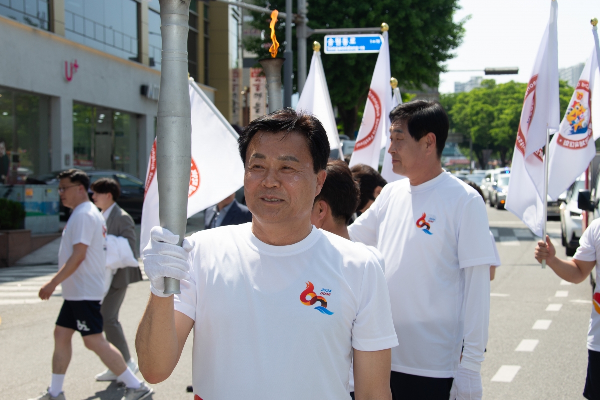 20240510-100[_P7U0288-제62회 경북도민체육대회 성화 출정식 및 성화 봉송.jpg