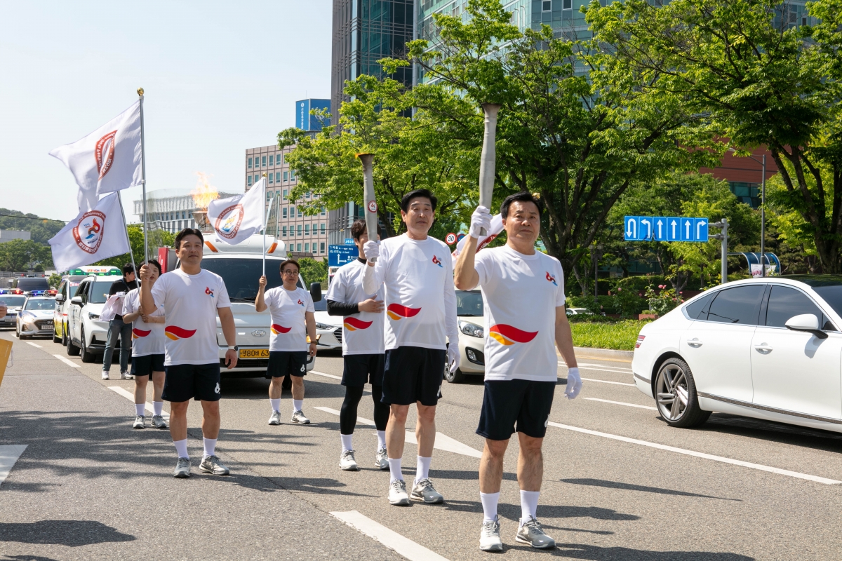 20240510-130[IMG_1467-제62회 경북도민체육대회 성화 출정식 및 성화 봉송.jpg