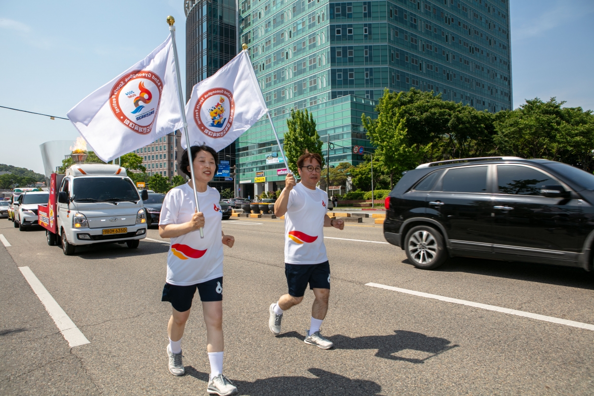20240510-125[IMG_1460-제62회 경북도민체육대회 성화 출정식 및 성화 봉송.jpg