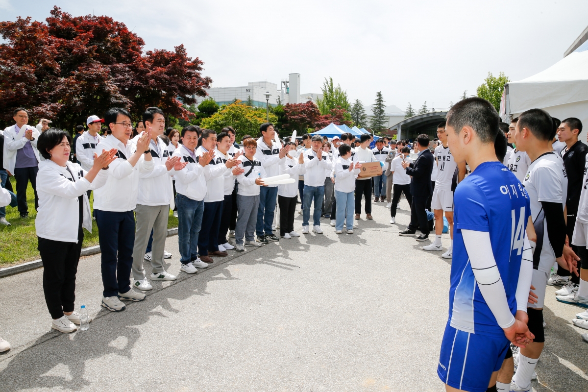 20240512-037[_P7U1103-1-제62회 경북도민체육대회 참가한 구미시선수단 방문 격려.jpg