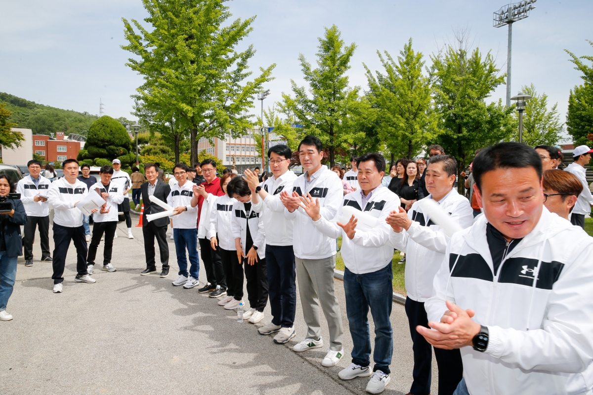 20240512-044[_P7U1119-1-제62회 경북도민체육대회 참가한 구미시선수단 방문 격려.jpg