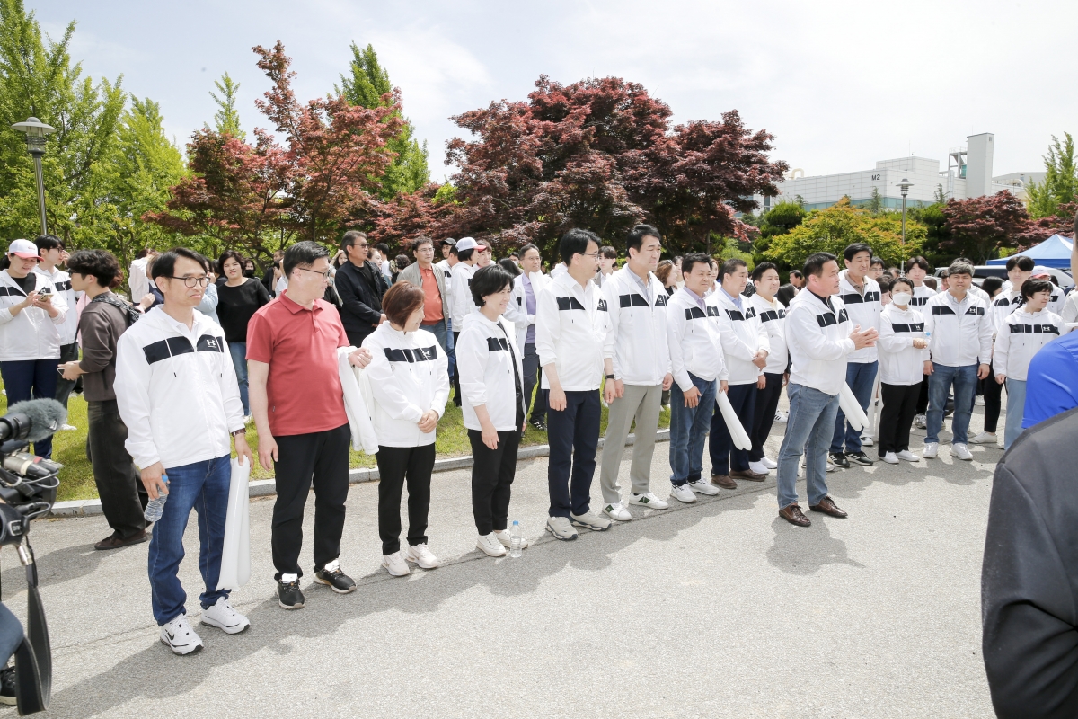 20240512-040[_P7U1110-3-제62회 경북도민체육대회 참가한 구미시선수단 방문 격려.jpg