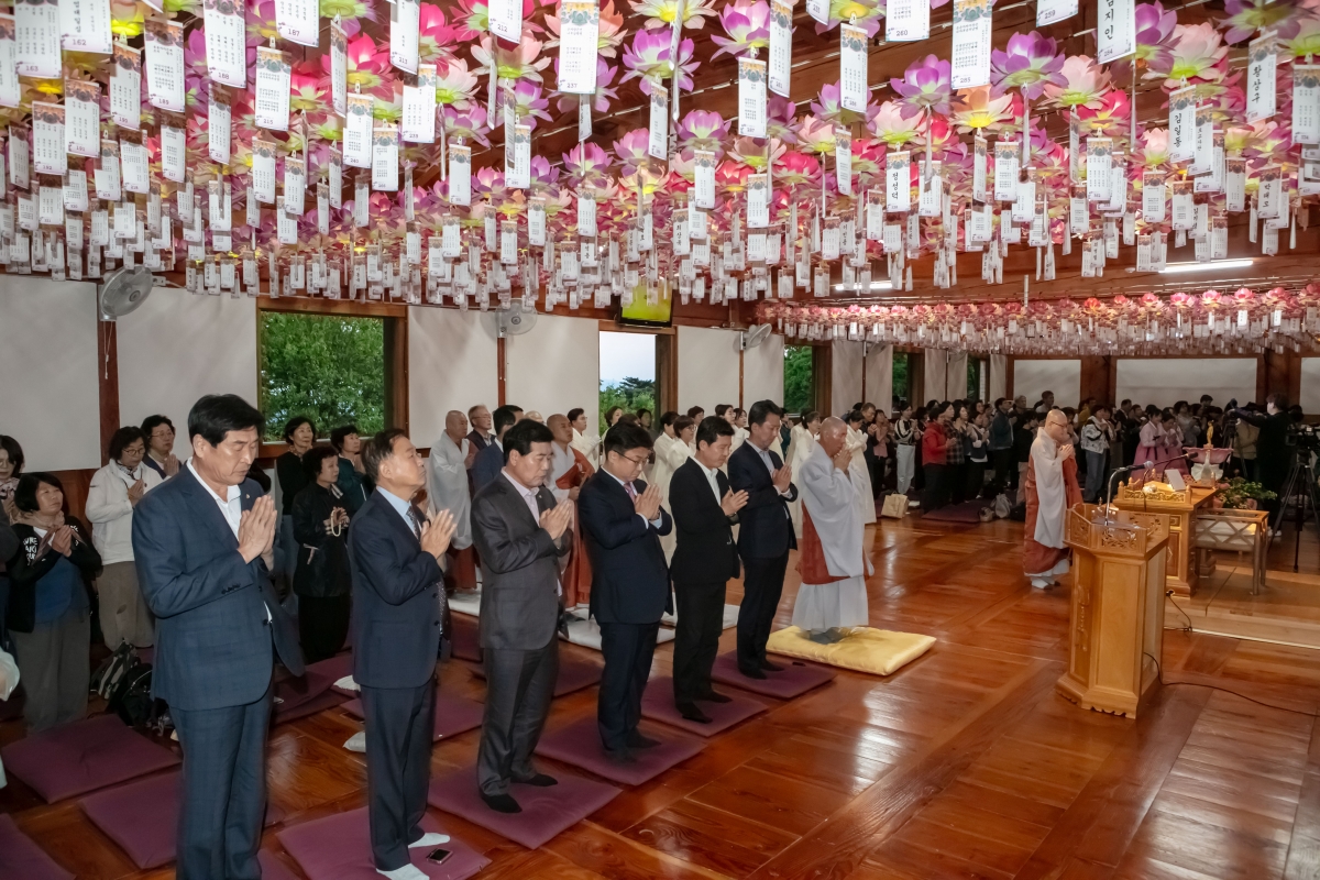 20240514-051[IMG_1886-불기 2568년 부처님 오신 날 봉축탑 점등식.jpg