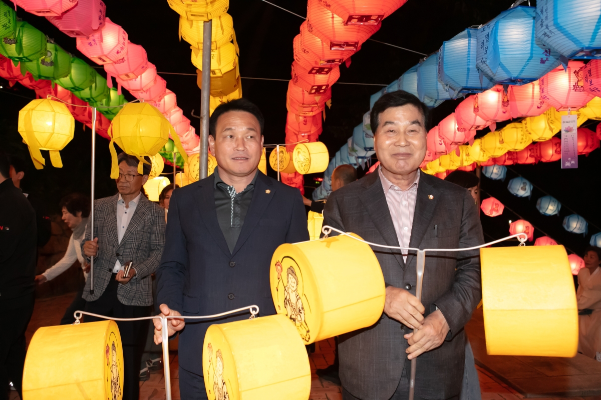 20240514-067[IMG_1930-불기 2568년 부처님 오신 날 봉축탑 점등식.jpg