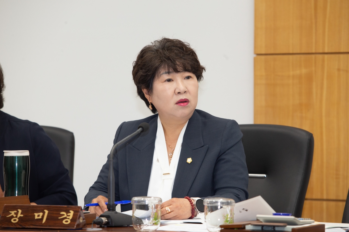 20240517-062[_P7U1708-제276회 임시회 산업건설위원회 조례안 심사활동.jpg