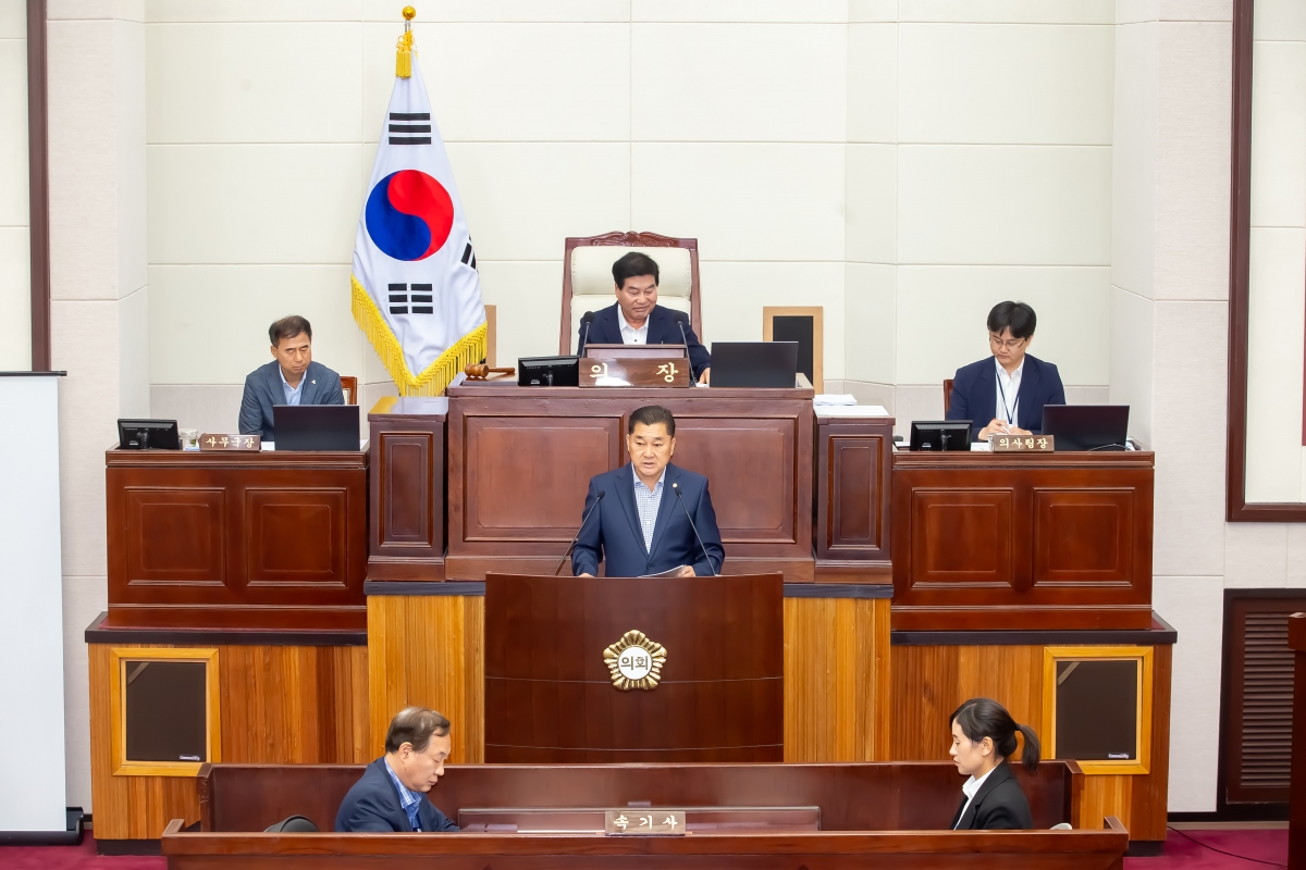 20240522-011[_P7U2680-제276회 임시회 제2차 본회의시 박세채 의원 5분 자유발언.jpg