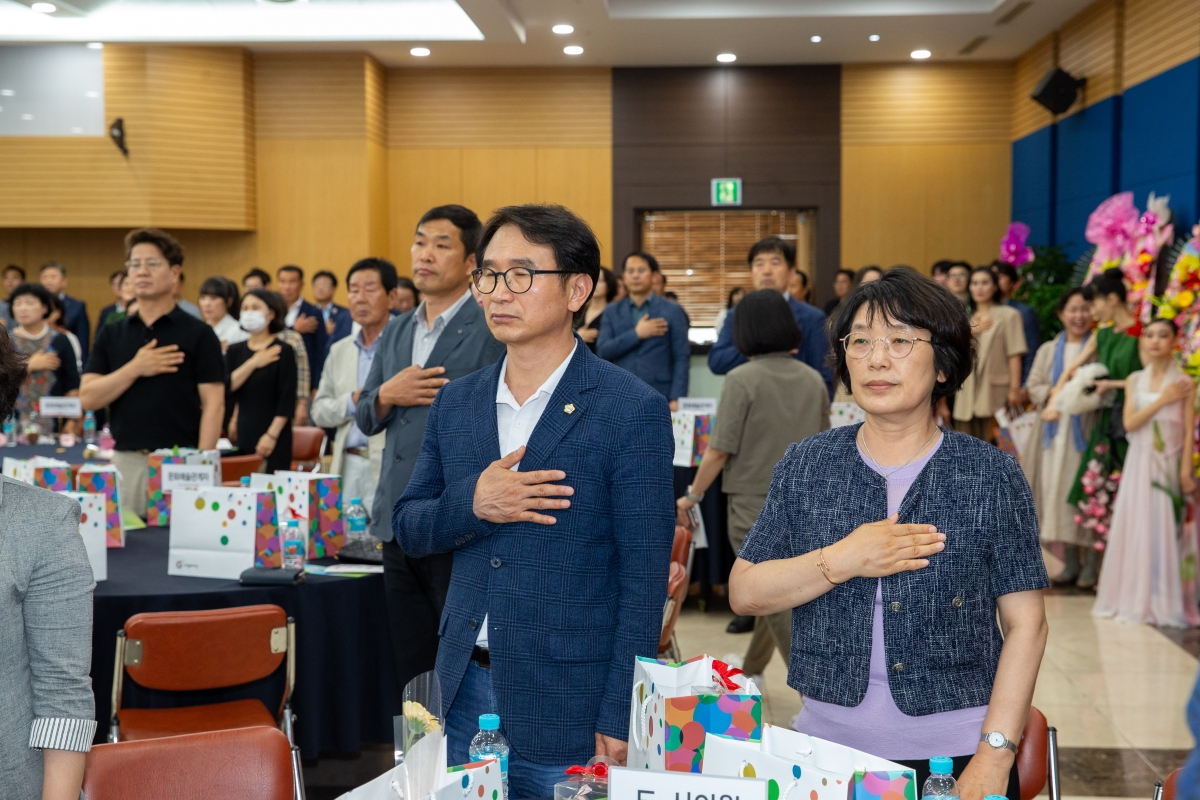 20240529-072[_P7U3836-(재)구미문화재단 출범식.jpg
